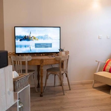 Studio Rez-De-Chaussee, A Lesquin/Lille Aeroport ภายนอก รูปภาพ