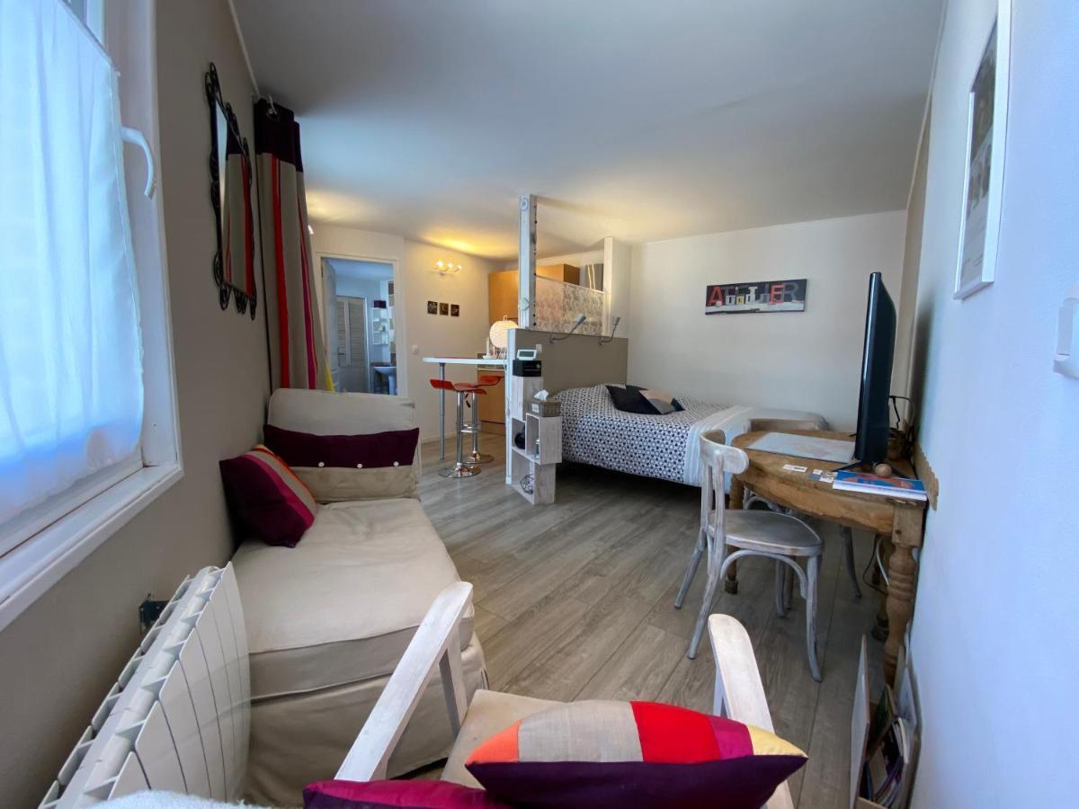 Studio Rez-De-Chaussee, A Lesquin/Lille Aeroport ภายนอก รูปภาพ